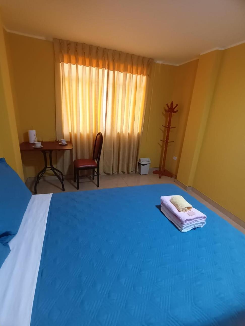 Right Across From The Airport - Free Shuttle - A Y J Familia Apartment Lima Ngoại thất bức ảnh