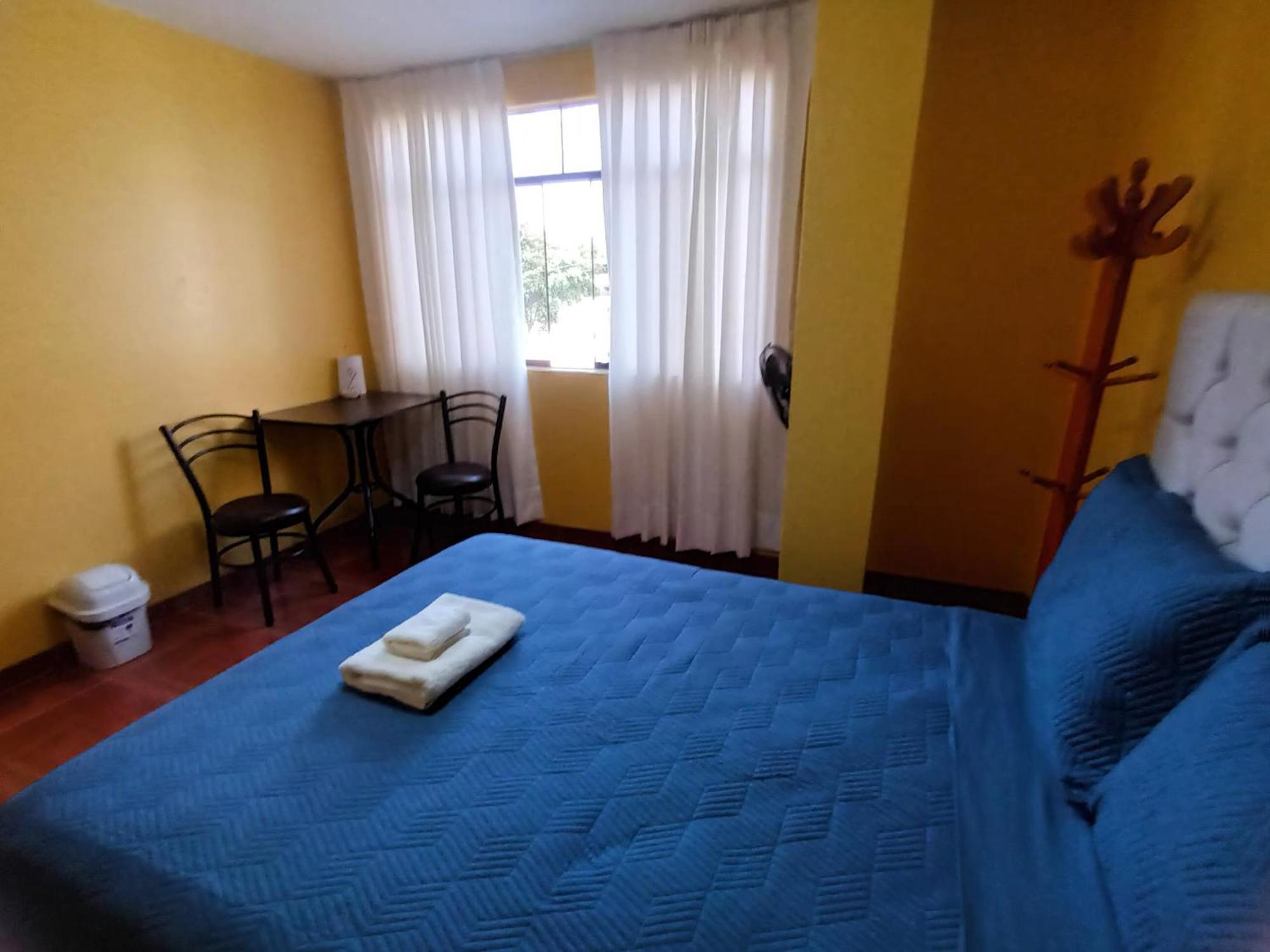 Right Across From The Airport - Free Shuttle - A Y J Familia Apartment Lima Phòng bức ảnh