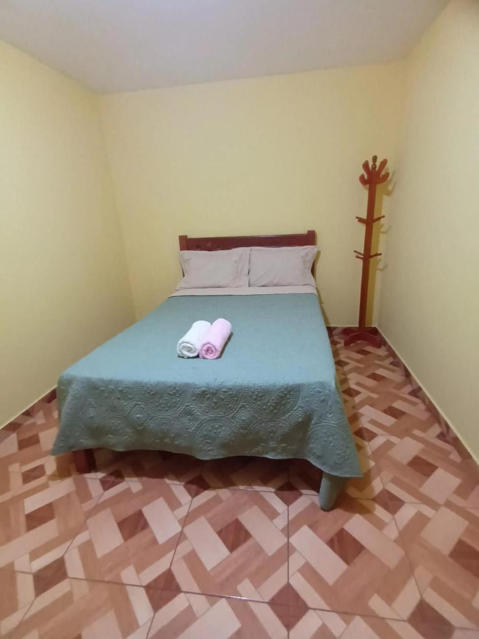 Right Across From The Airport - Free Shuttle - A Y J Familia Apartment Lima Ngoại thất bức ảnh