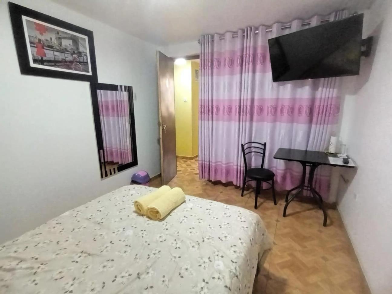 Right Across From The Airport - Free Shuttle - A Y J Familia Apartment Lima Ngoại thất bức ảnh