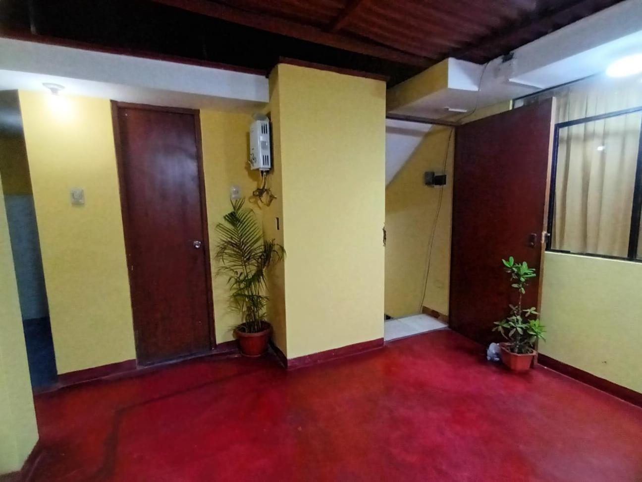 Right Across From The Airport - Free Shuttle - A Y J Familia Apartment Lima Ngoại thất bức ảnh